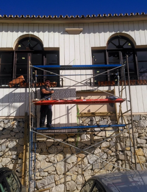 empresa reformas locales comerciales